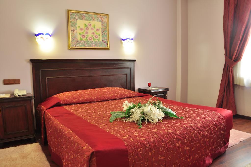 Esenboga Airport Hotel Ankara Zimmer foto